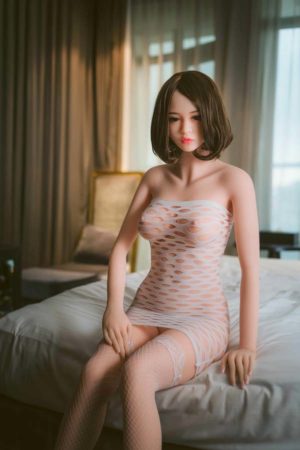Alternative view of Lin (163 cm)